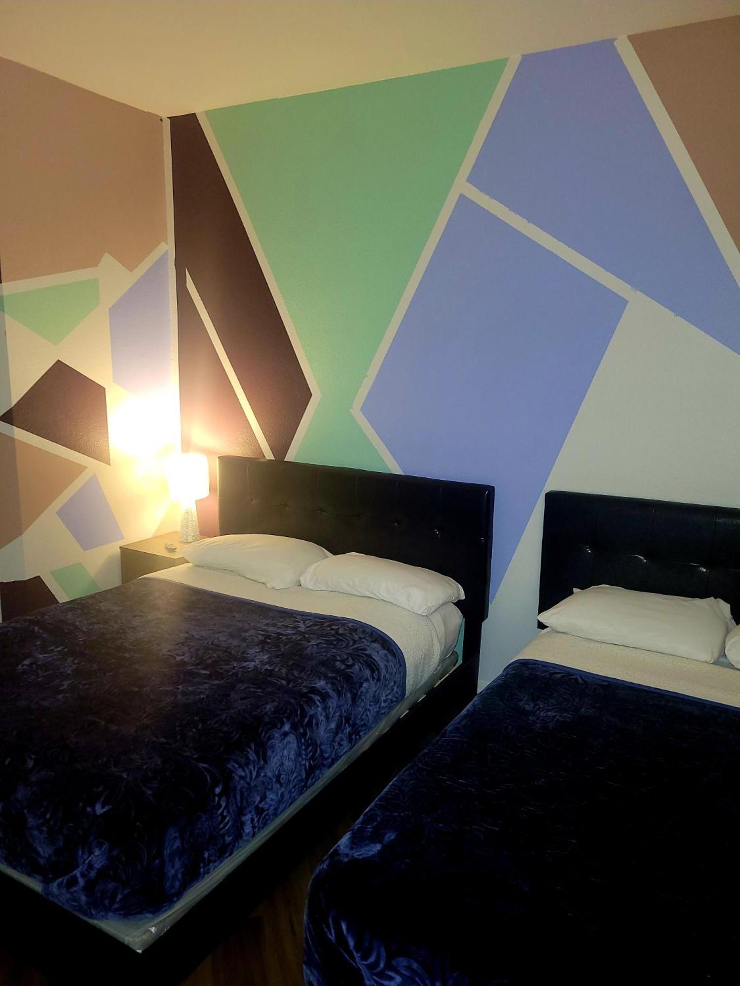 2 Bedroom Marina Apartment Los Angeles